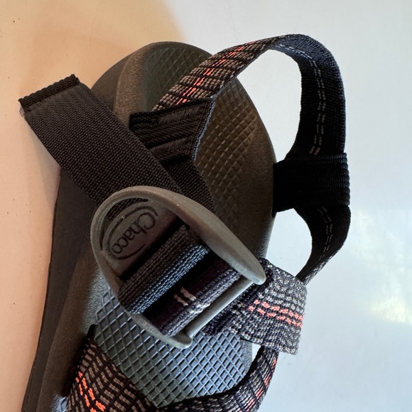 Chaco sandals - Mega-Z style, men’s size 8 - Picture 5 of 7